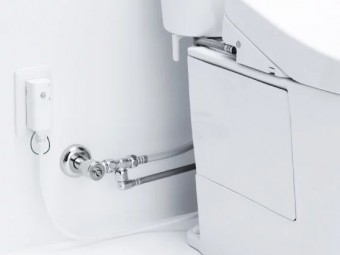 “手すり+収納”で浴室すっきり♪あたたかさも保てるバスルーム 目黒区S様邸 “手すり+収納”で浴室すっきり♪あたたかさも保てるバスルーム 目黒区S様邸